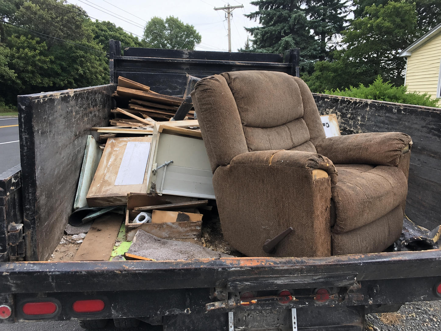 Junk Recliner Chair